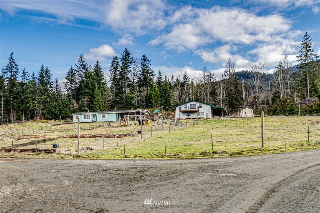 Property Photo:  277 Okerman Road  WA 98363 