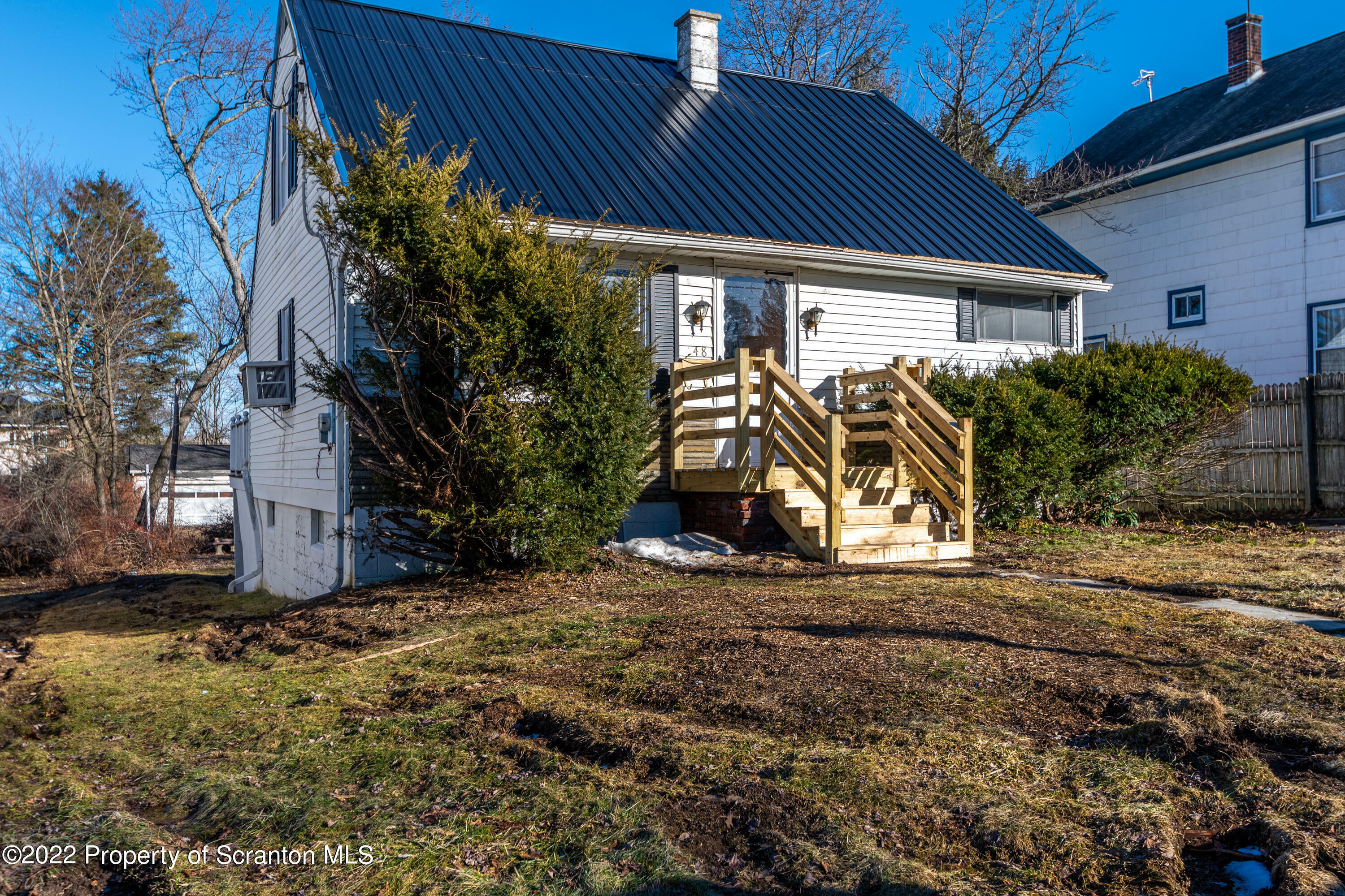 Property Photo:  148 Tedrick Street  PA 18411 