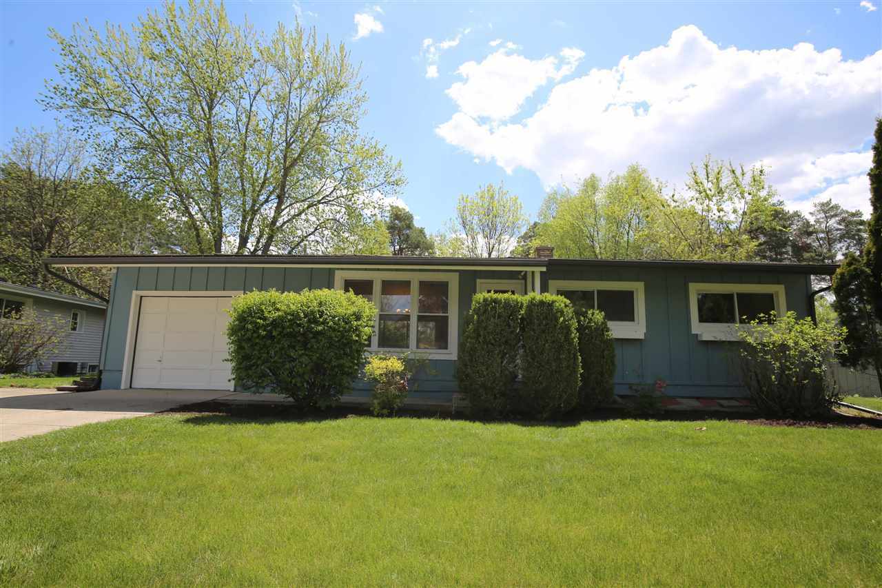 Property Photo:  207 Sinclair  MI 48640 