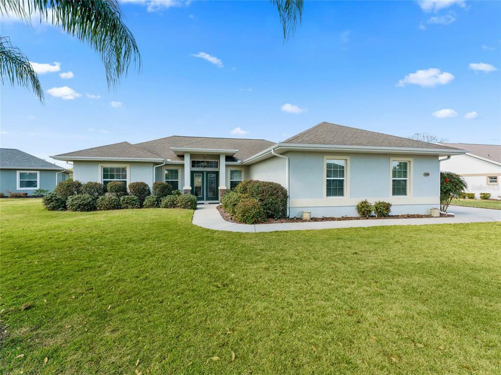 Property Photo:  1408 Meadow View Way  FL 32159 