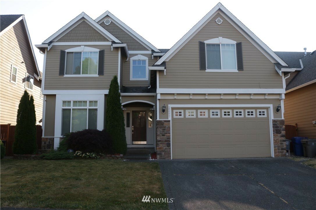 Property Photo: 25227 132nd Place SE WA 98042