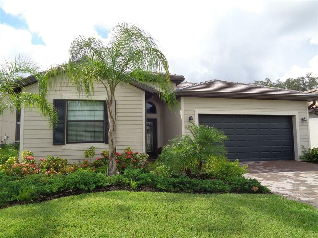 Property Photo:  11319 Sweetgrass Drive  FL 34212 