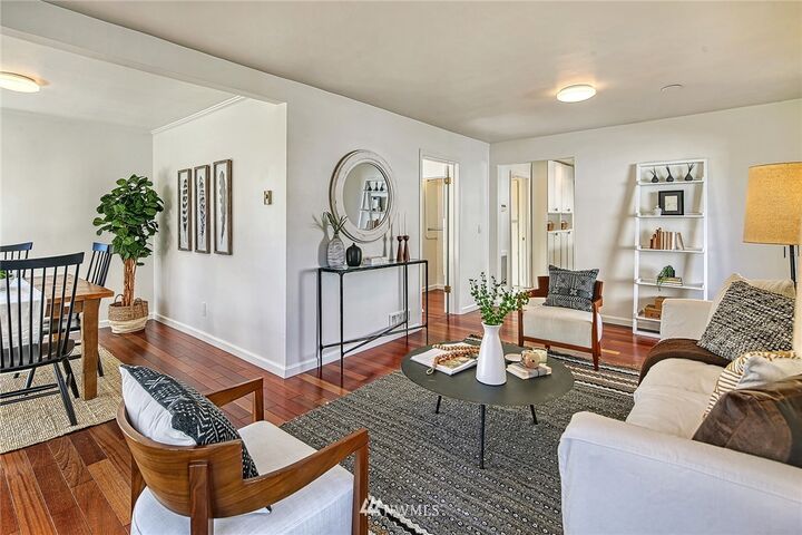 Property Photo: 6533 25th Avenue NW WA 98117