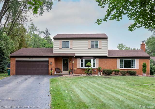 Property Photo: 28508 Shiawassee Road MI 48336