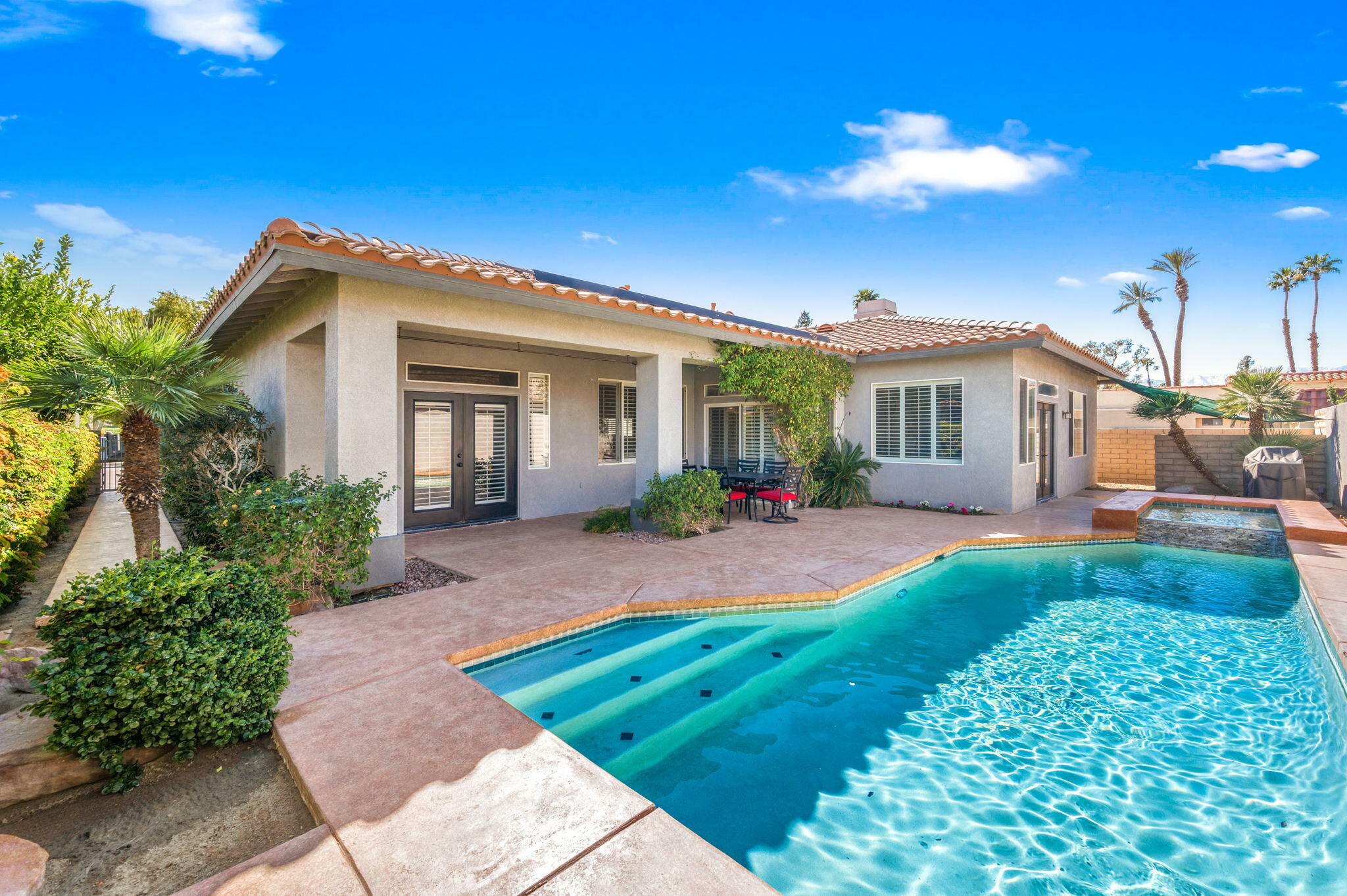 Property Photo: 77512 Ashberry Court CA 92211