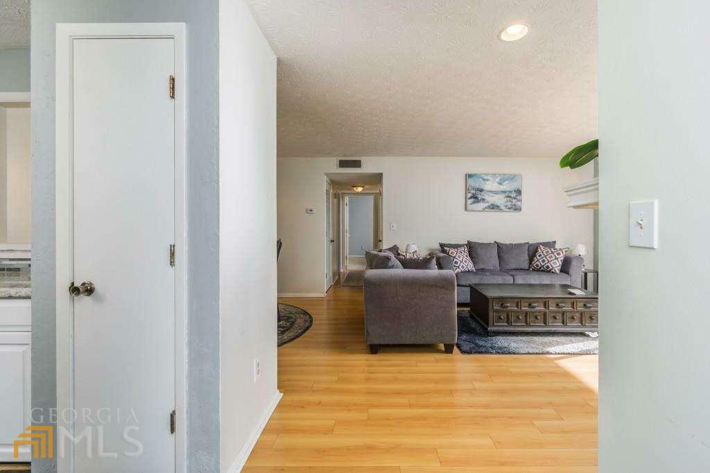 Property Photo: 814 Wynnes Ridge Circle SE GA 30067