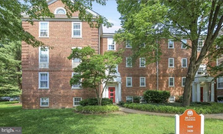 3410 38th Street NW E425  Washington DC 20016 photo