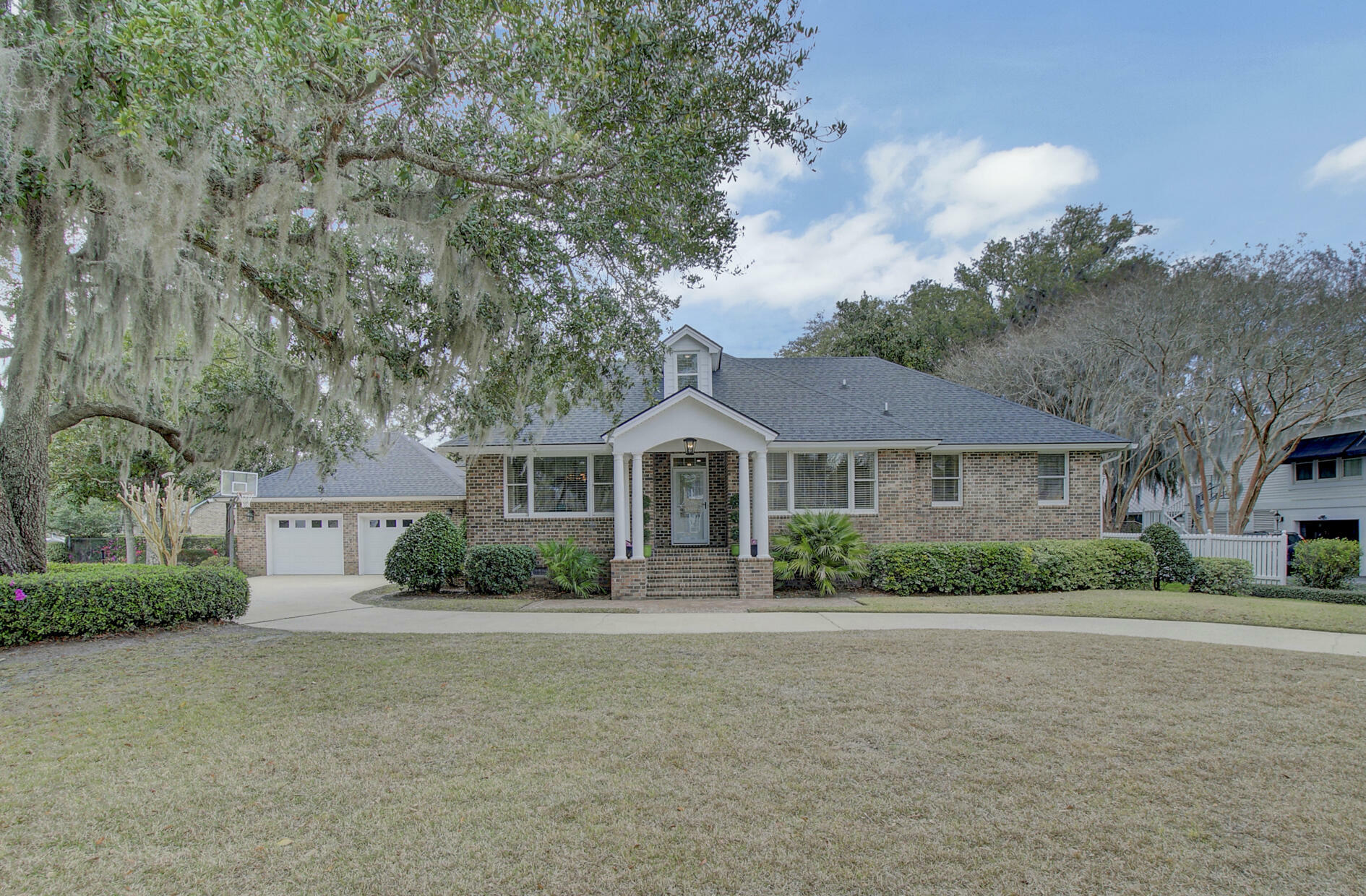 Property Photo:  102 Indigo Point Drive  SC 29407 