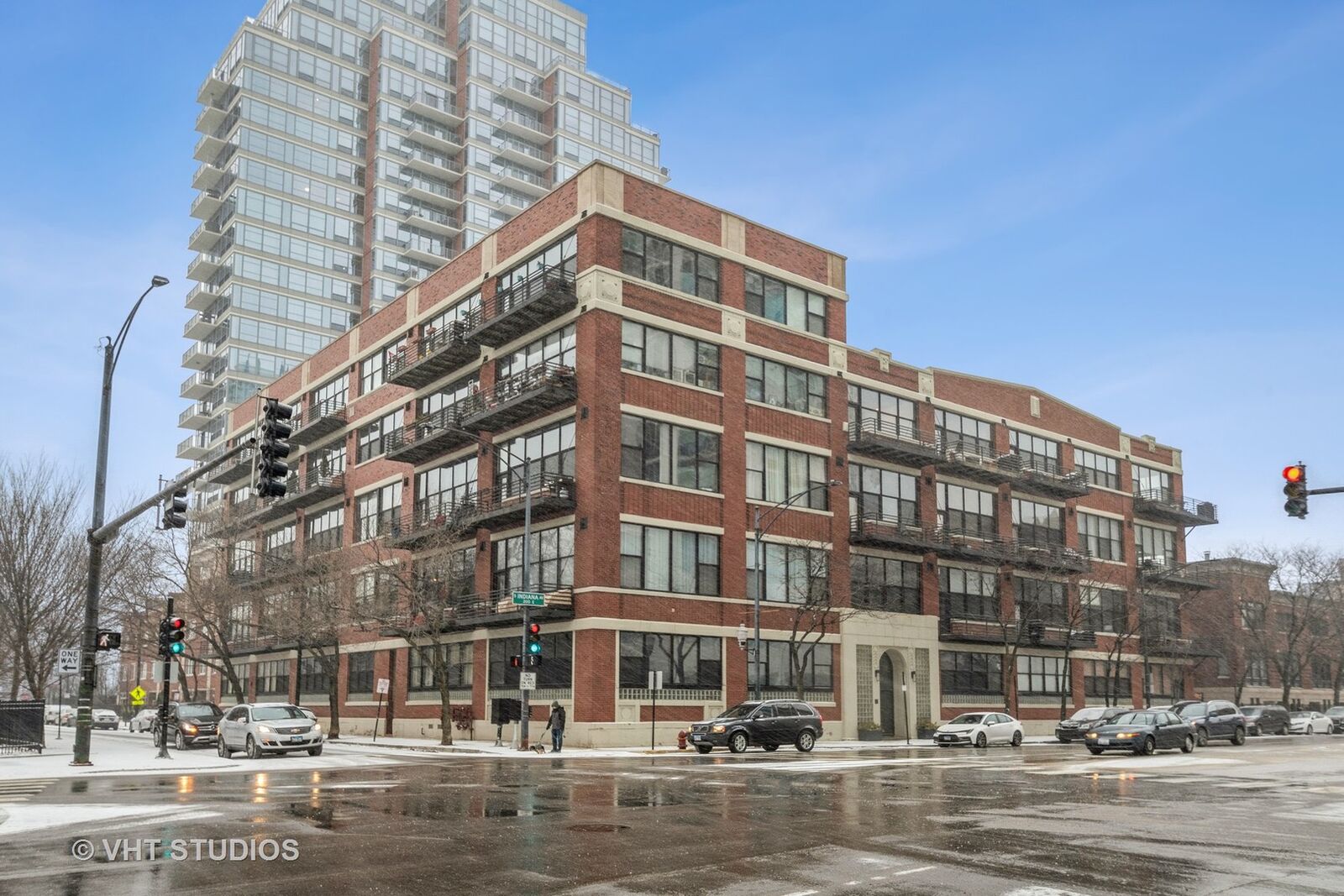 Property Photo:  1601 S Indiana Avenue 407  IL 60616 