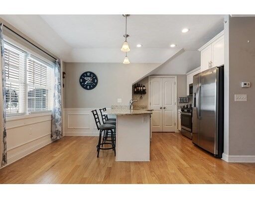 Property Photo:  743 Main St 4  MA 01876