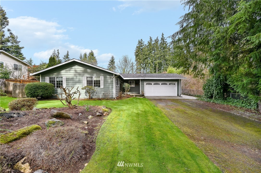 Property Photo: 15326 Cascadian Way WA 98087