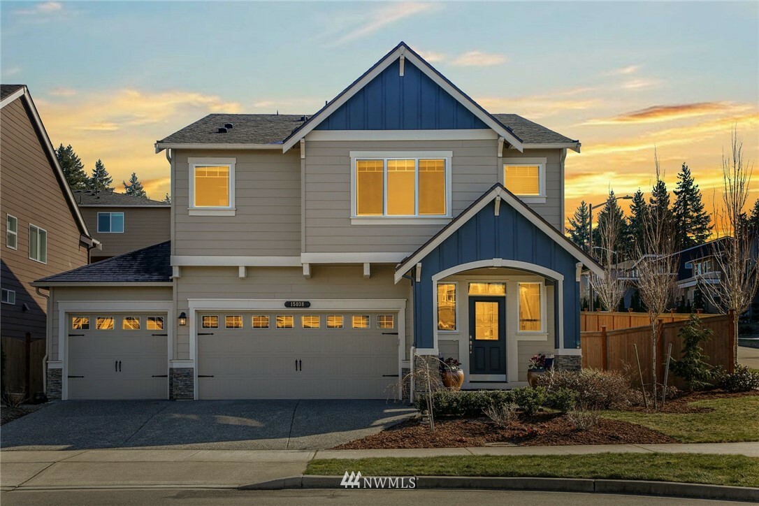 Property Photo: 15038 127th Avenue NE WA 98072