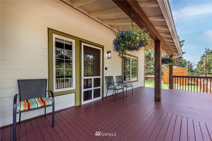 Property Photo: 1202 Sherman WA 98595