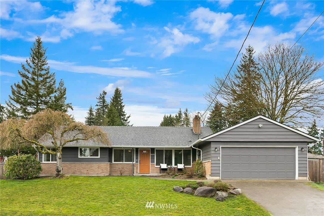 Property Photo:  18630 66th Avenue W  WA 98037 