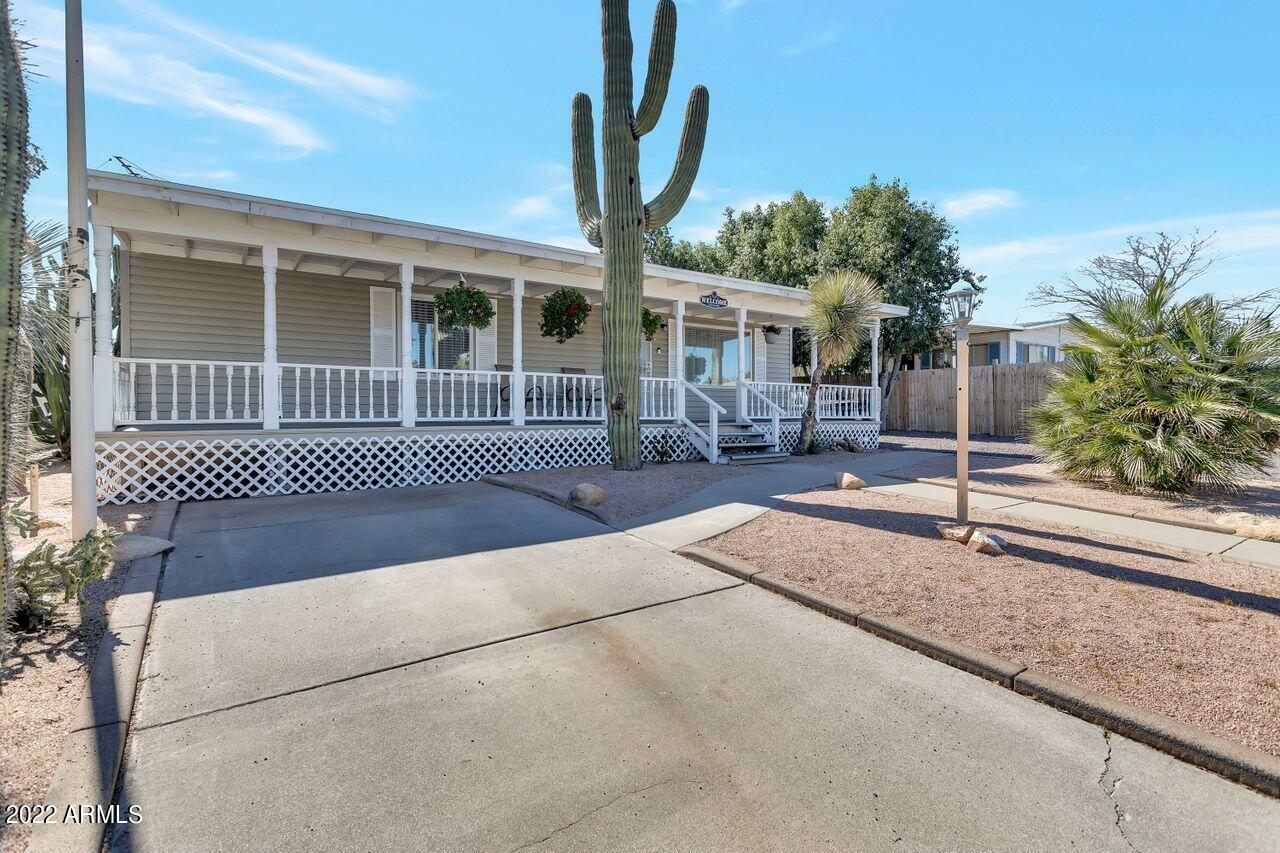 Property Photo:  2539 E Oraibi Drive  AZ 85050 