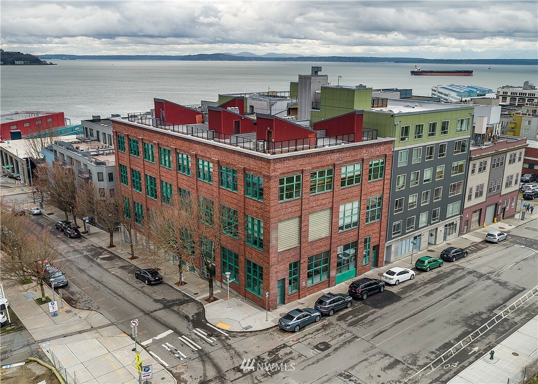 Property Photo: 66 Bell Street 65 WA 98121