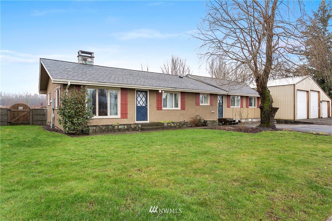 Property Photo: 104 Reeds Lane WA 98247