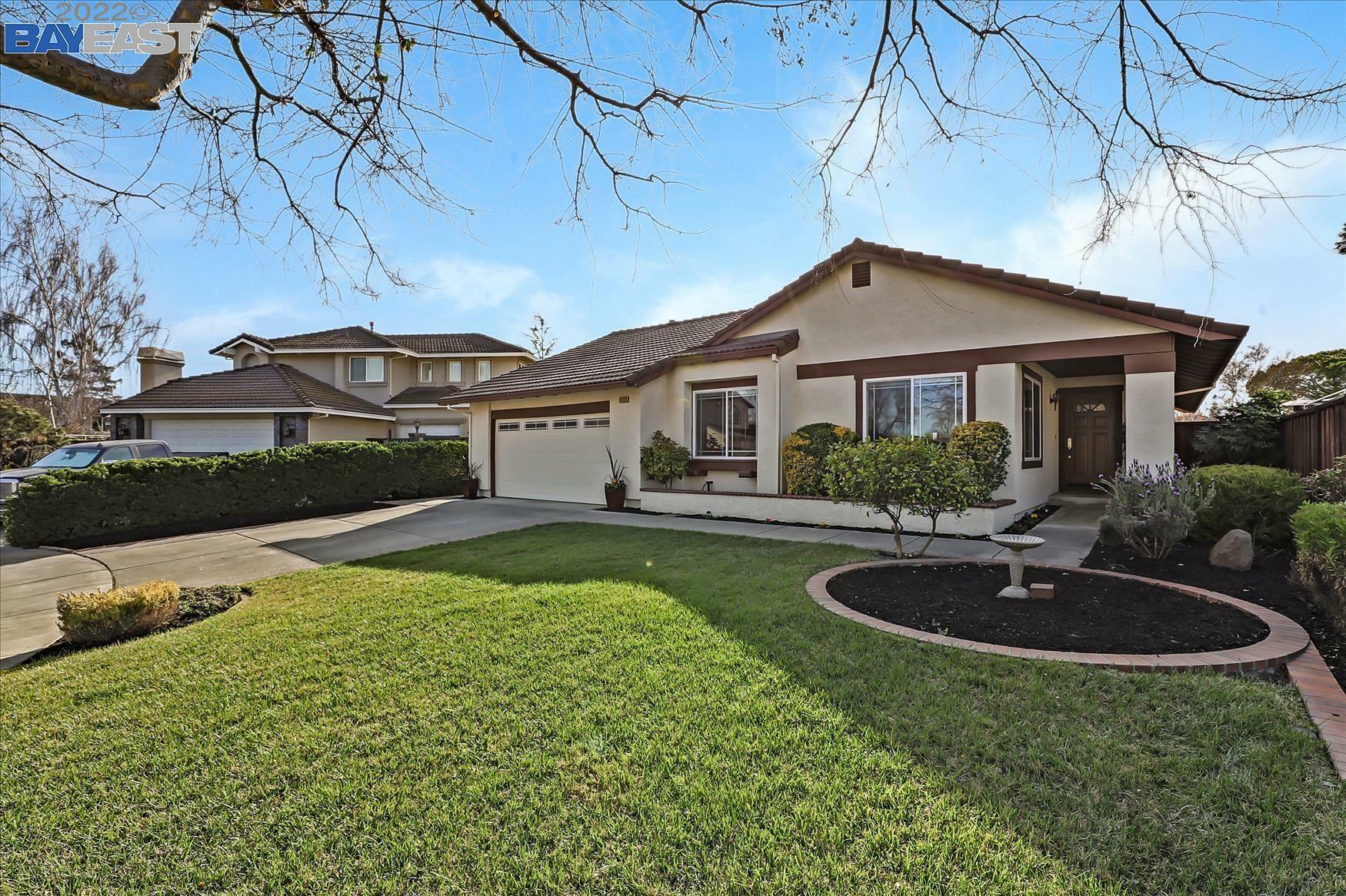 Property Photo:  3502 Whitehall Ct  CA 94588 