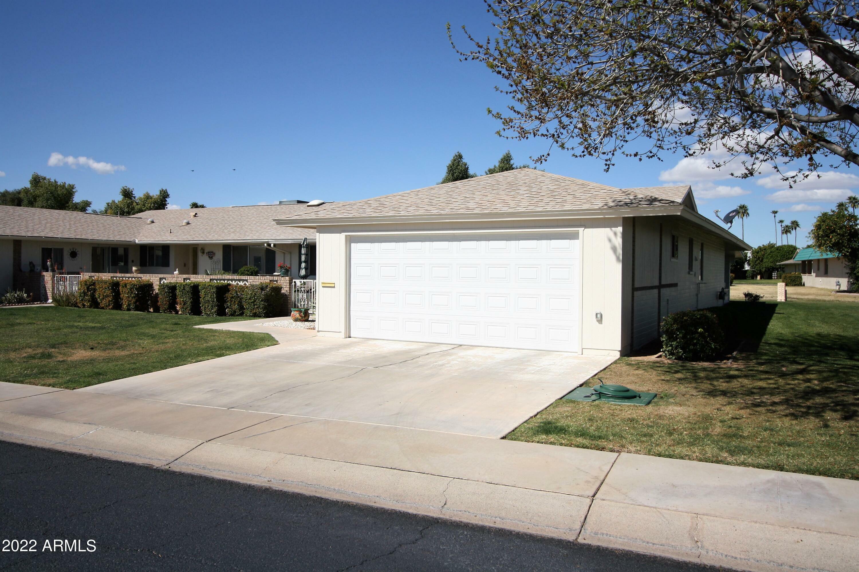 Property Photo: 10423 W El Capitan Circle AZ 85351