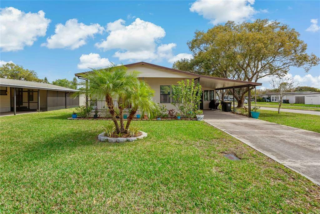 Property Photo:  450 Skyline Dr E  FL 33801 