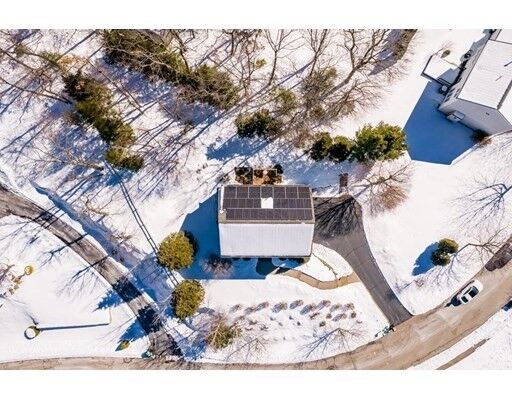 Property Photo:  5 Bay Farm Lane  MA 01560 