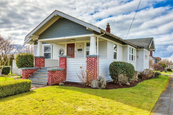 Property Photo: 1540 Lafromboise Street WA 98022