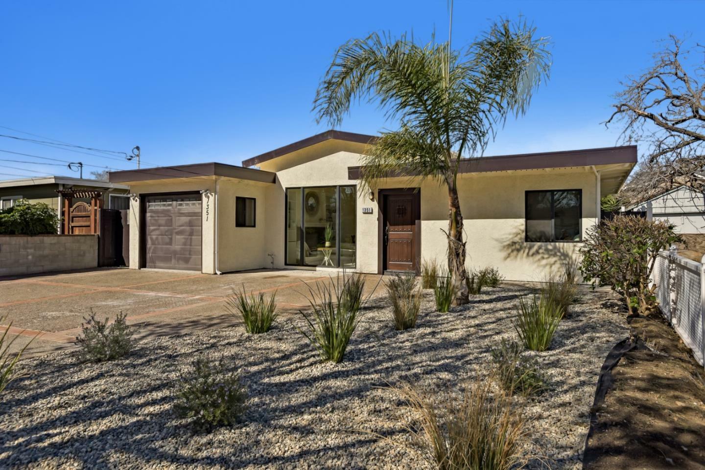 Property Photo: 1351 Carlton Avenue CA 94025