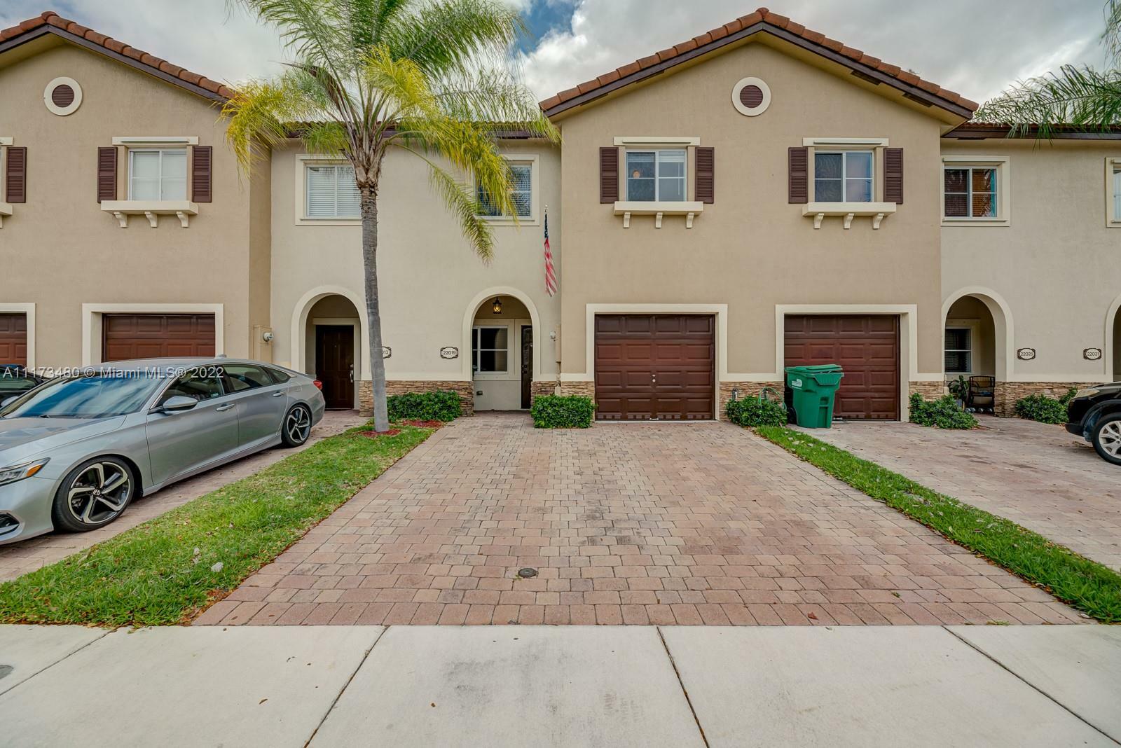 Property Photo:  22019 SW 88th Path 22019  FL 33190 