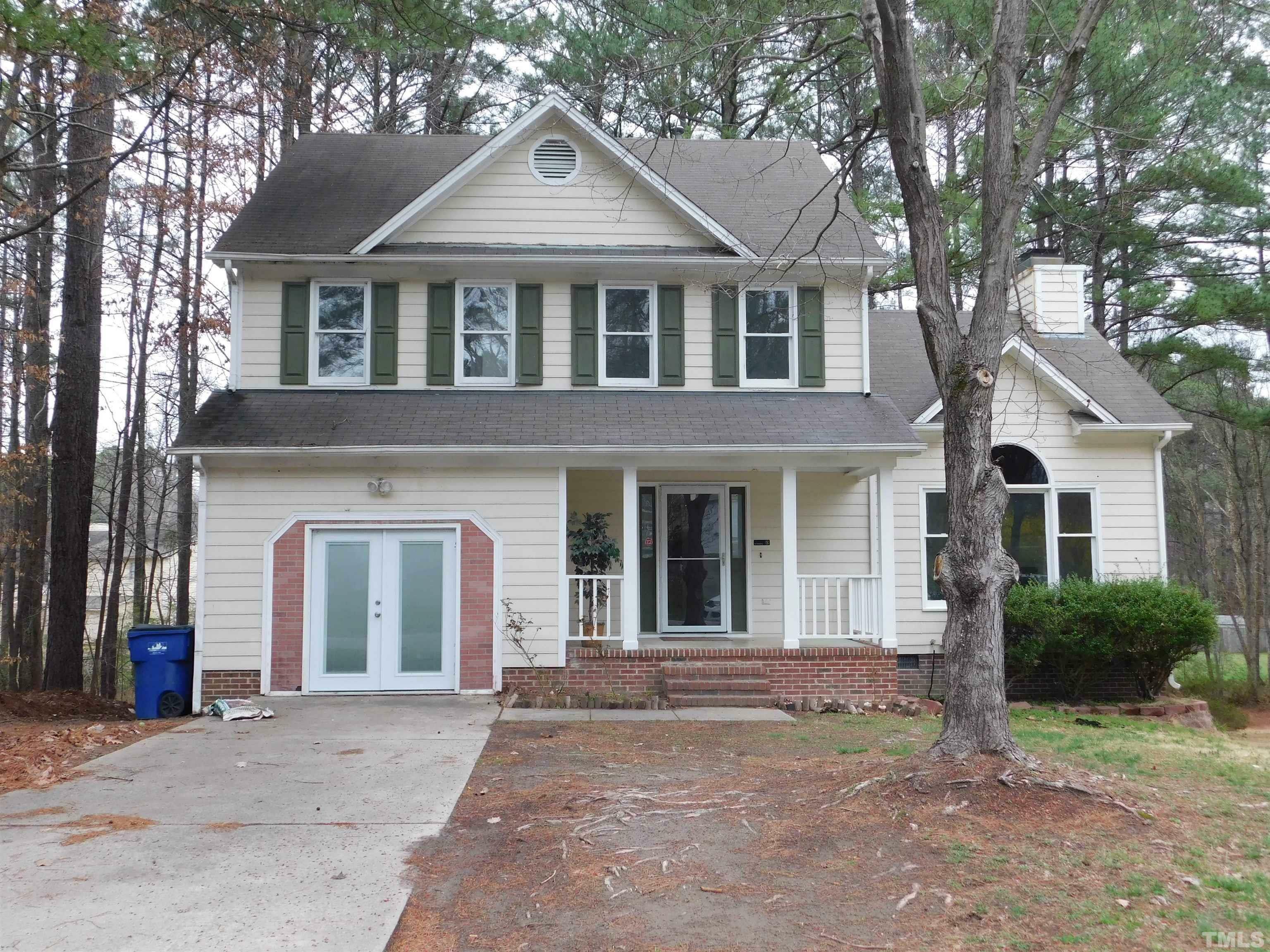 Property Photo:  1817 Teabrook Court  NC 27610 