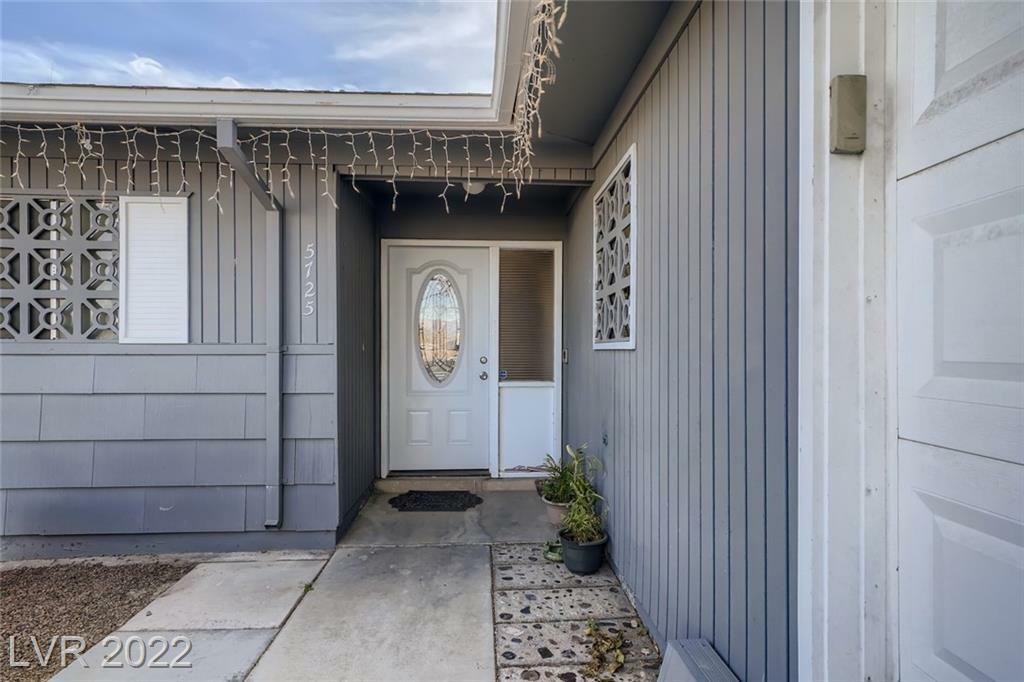 Property Photo:  5725 Reiter Avenue  NV 89108 