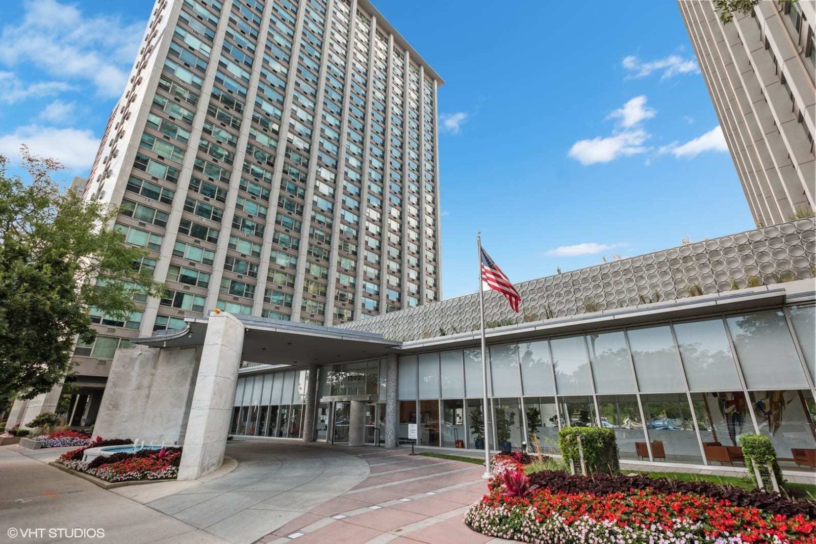 Property Photo:  3600 N Lake Shore Drive 1622  IL 60613 