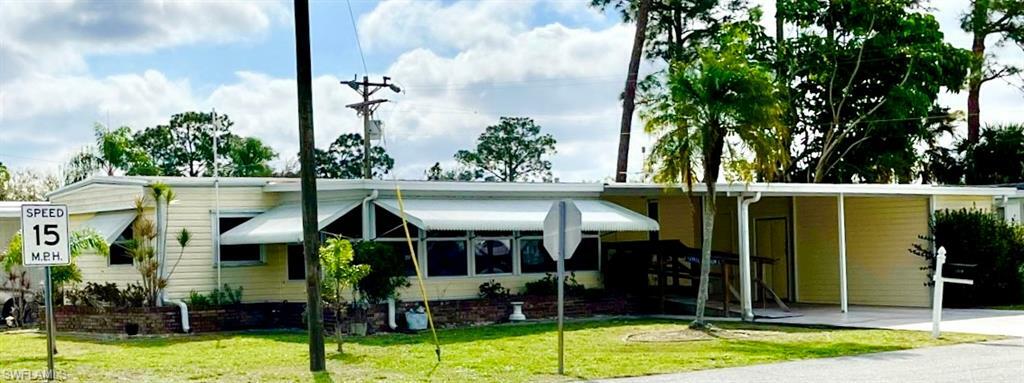 Property Photo:  5410 Forest Park Drive  FL 33917 