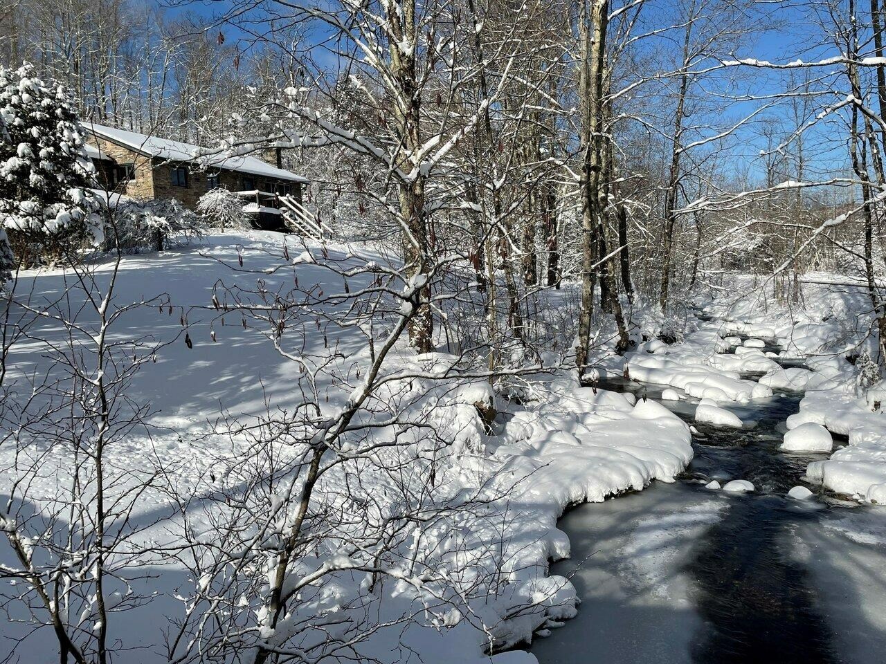 Property Photo: 52 Stevensville Road VT 05489