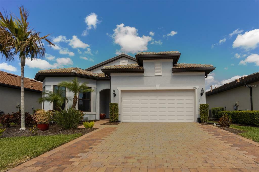 Property Photo:  5972 Snowy Egret Drive  FL 34238 