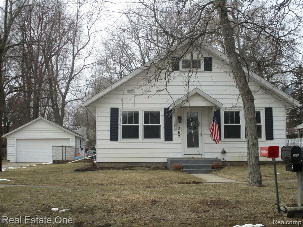 367 N Green  Perry MI 48872 9502 photo