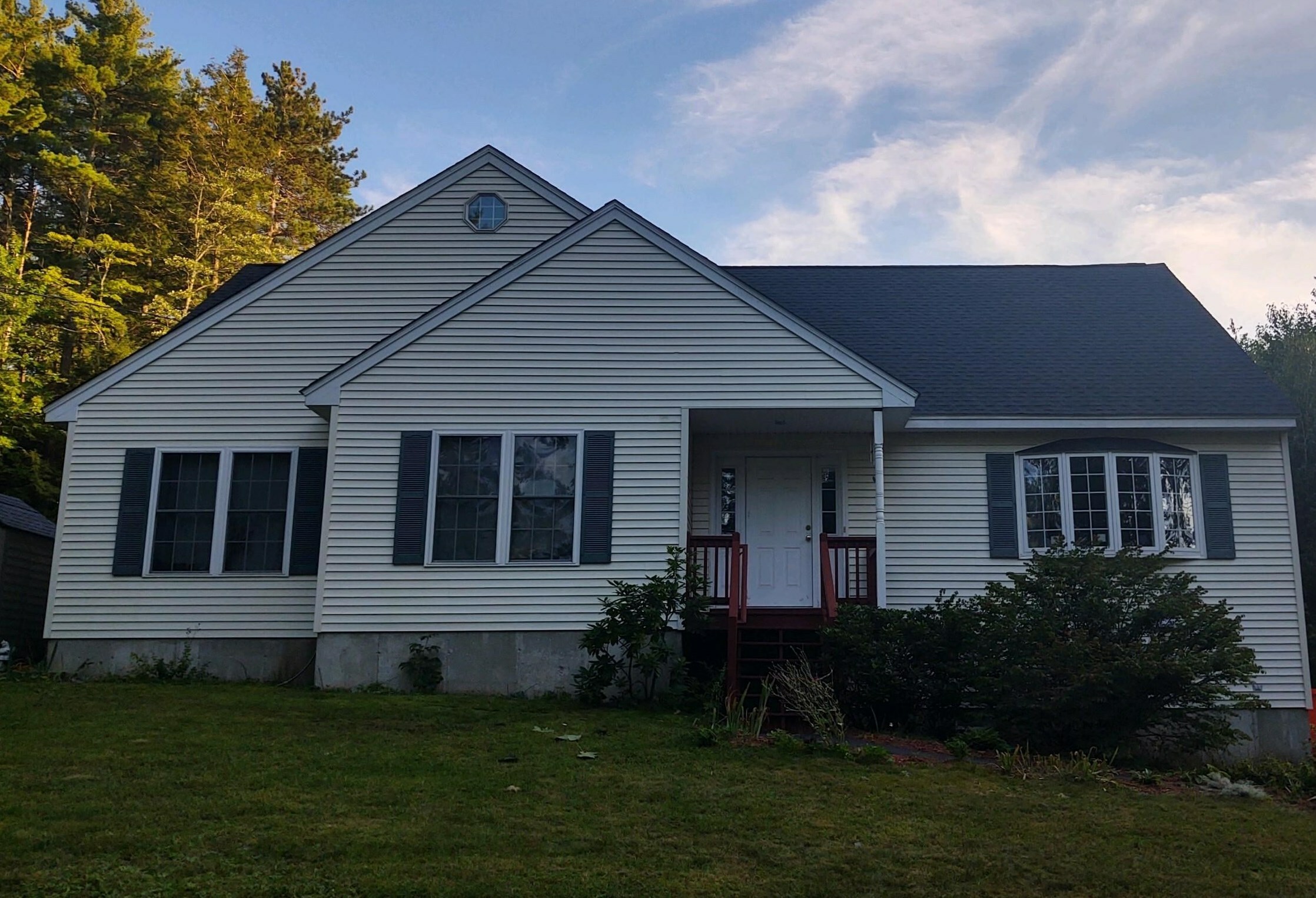 Property Photo:  455 Critchett Road  NH 03034 