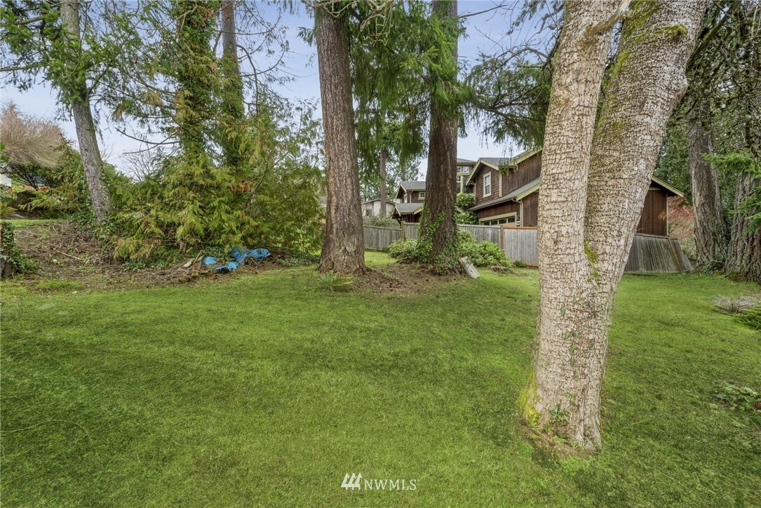 Property Photo:  11028 83rd Avenue NE  WA 98034 