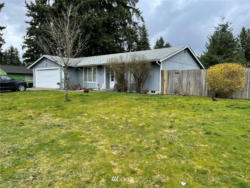 Property Photo:  8517 188th Court E  WA 98375 