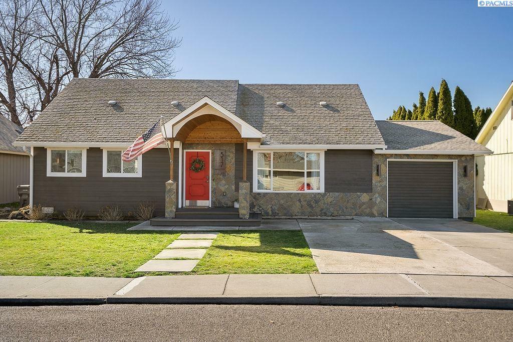 517 W 10th Ave  Kennewick WA 99336 photo