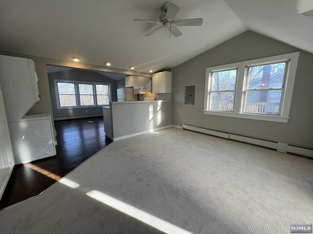 Property Photo:  102 North Farview Avenue 1  NJ 07652 