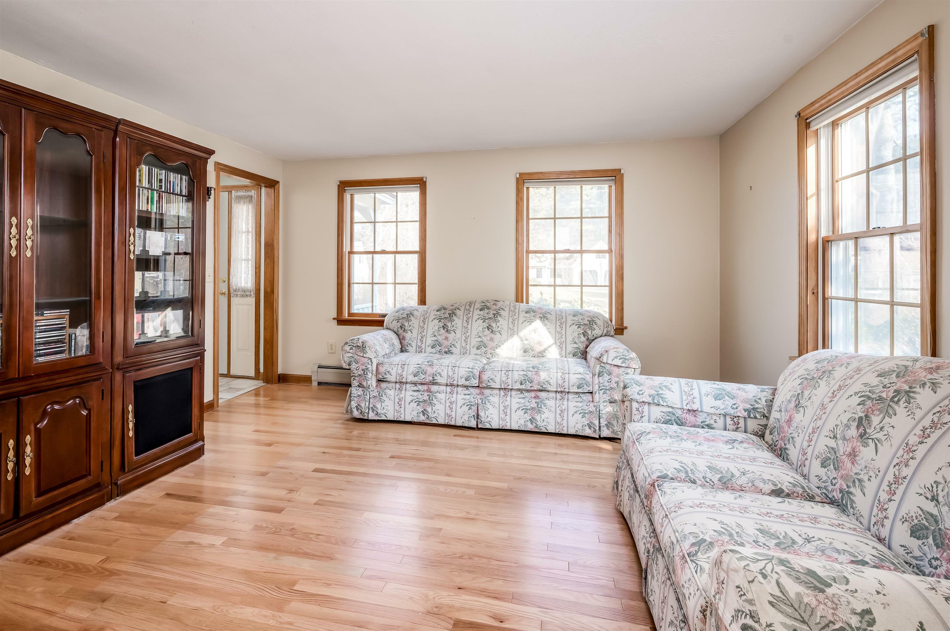 Property Photo:  5 Sumac Lane  NH 03824 