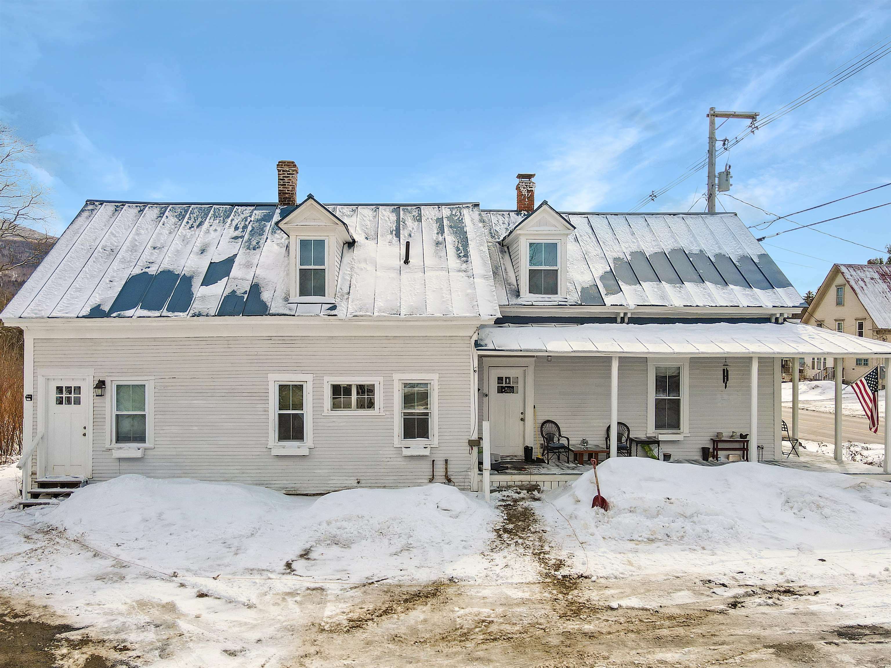 Property Photo: 286 Nh Route 25 NH 03279