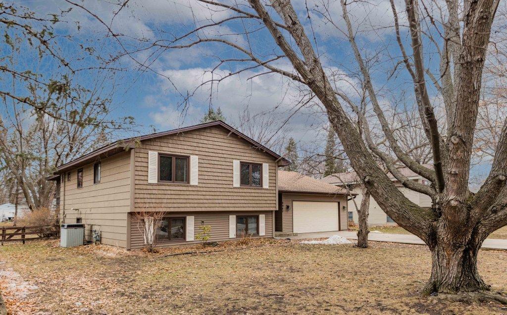 Property Photo: 8460 Groveland Road MN 55112