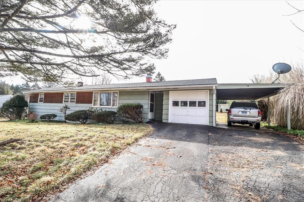 Property Photo:  21 Park Lane East  CT 06776 