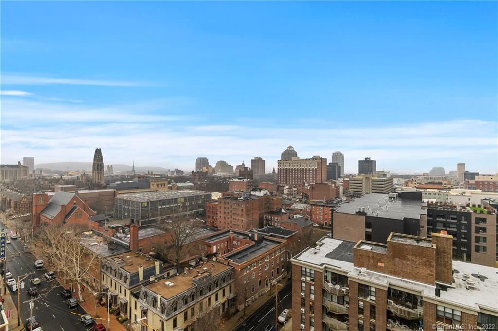 Property Photo: 100 York Street 16E CT 06511