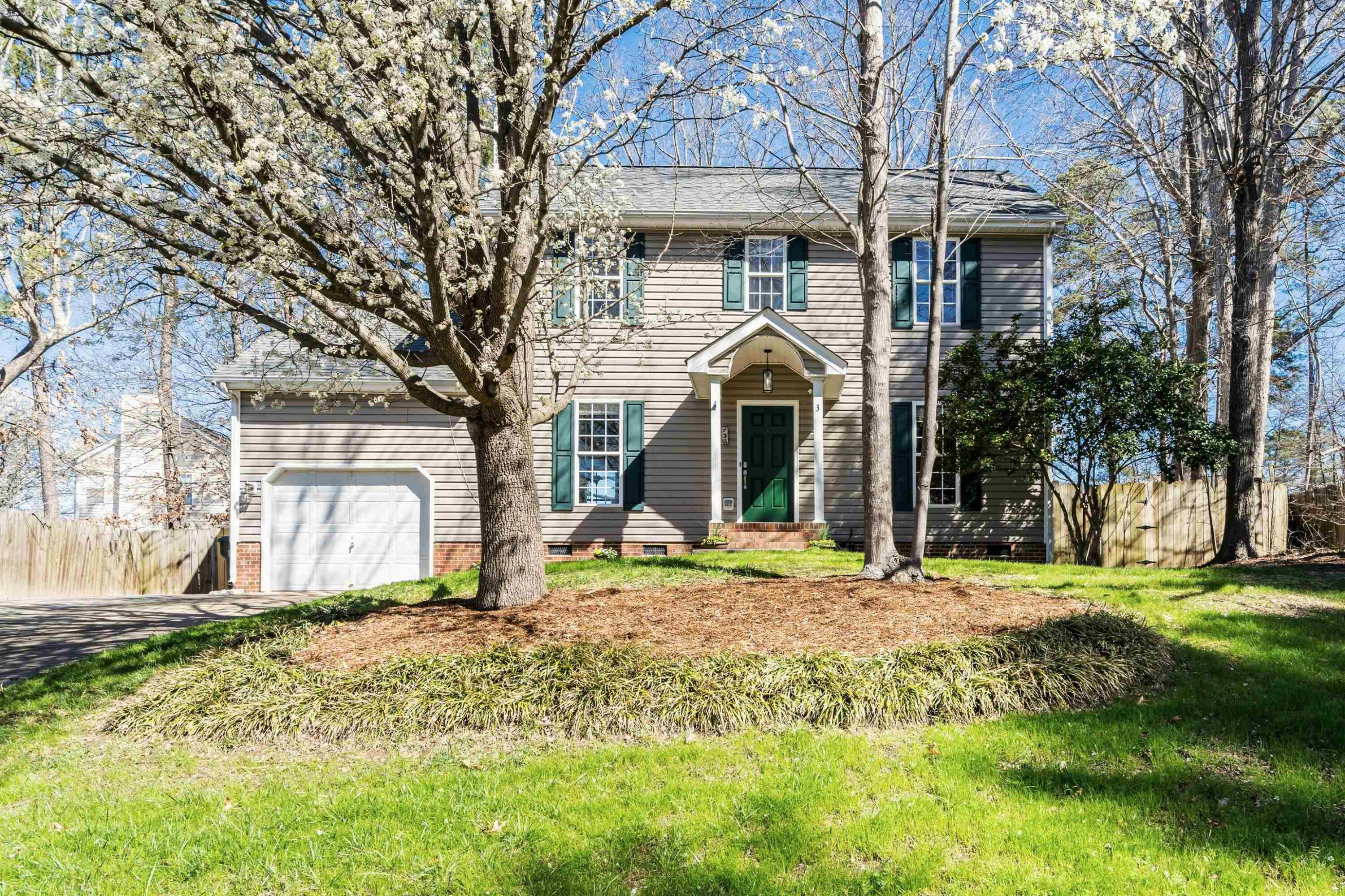 Property Photo:  3 E Lilyfield Court  NC 27703 