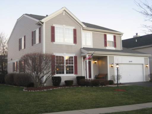 Property Photo:  1649 Millstone Lane  IL 60031 