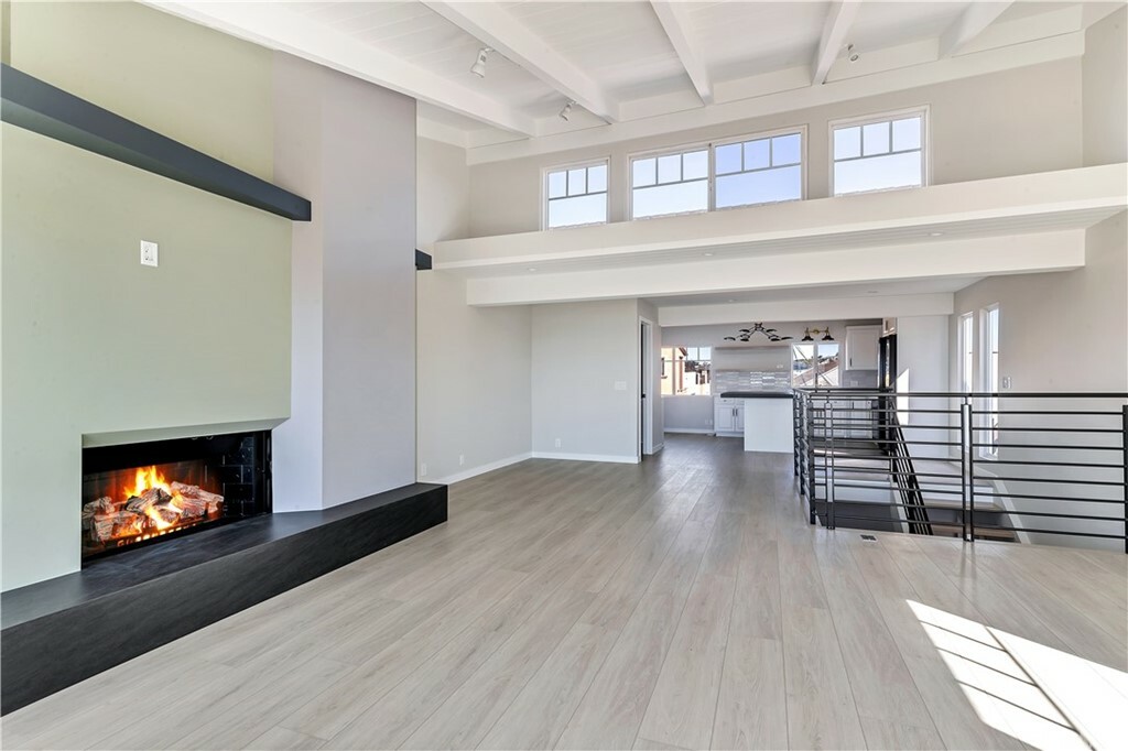 Property Photo: 2522 Seaview Avenue CA 92625