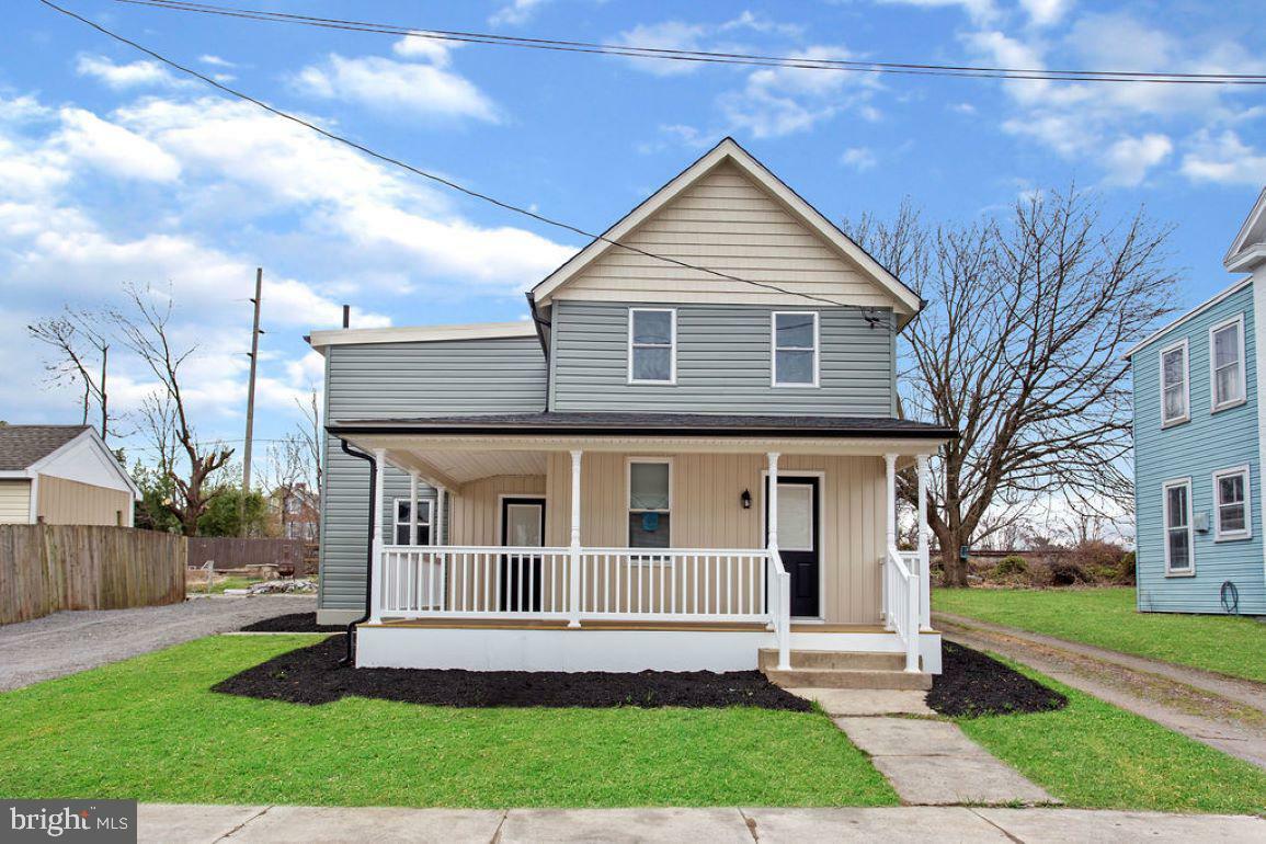 Property Photo:  422 S Third  PA 17201 