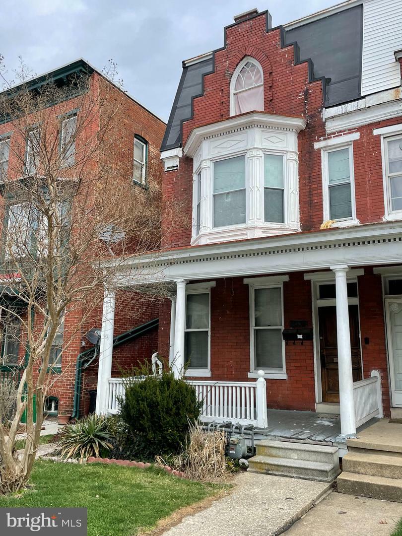 Property Photo:  1027 S Queen Street  PA 17403 